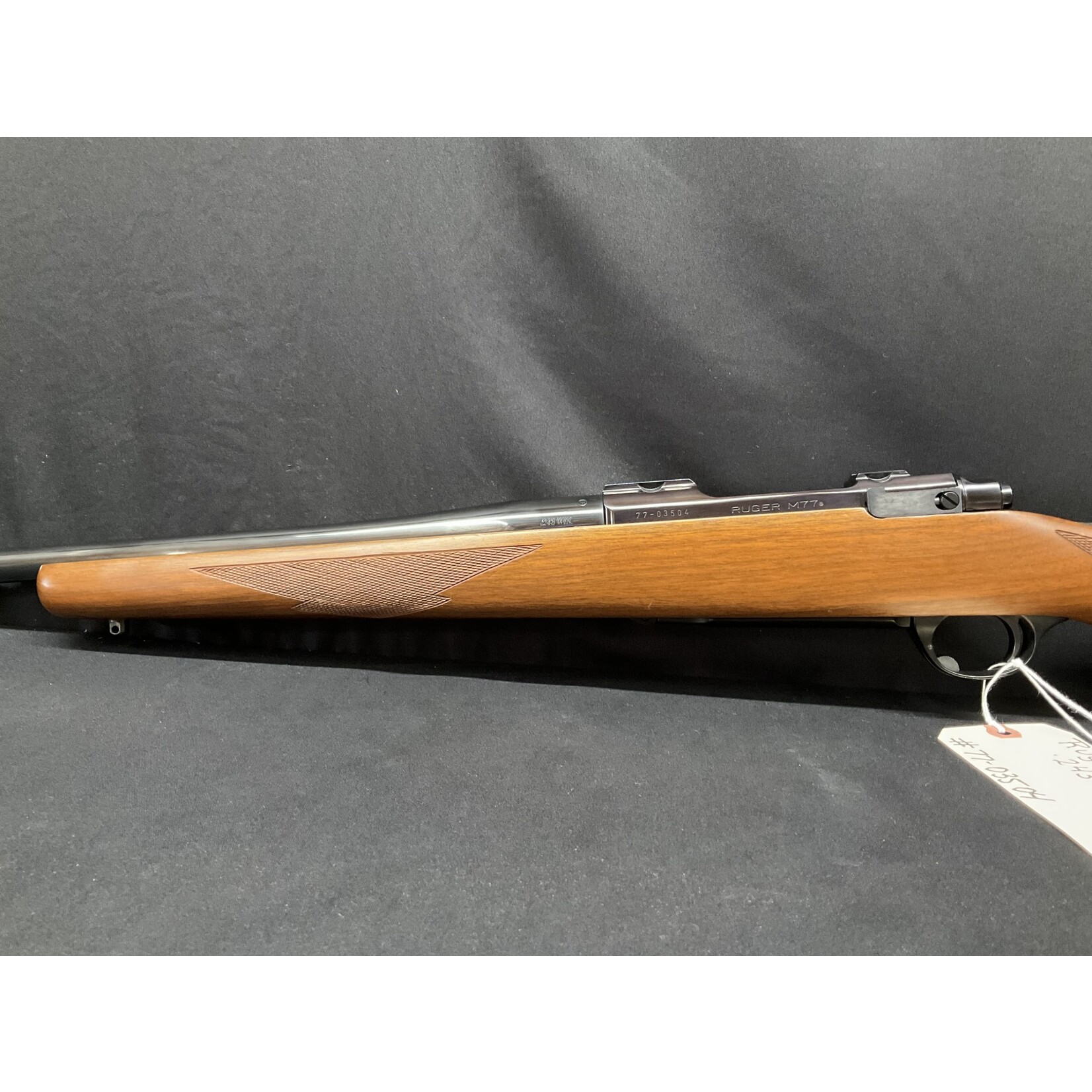 Ruger M77 .243 WIN, Serial # 77-03504