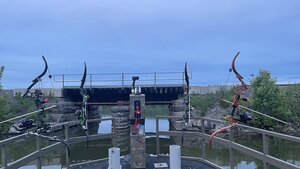 BOWFISHING PARTY