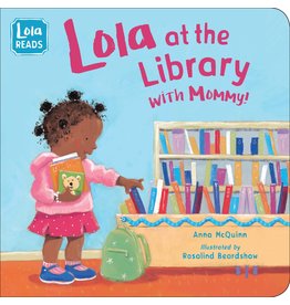 Random House Lola at the Library with Mommy (Board Book)