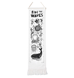 Wee Gallery Organic Canvas growth Chart - Ocean