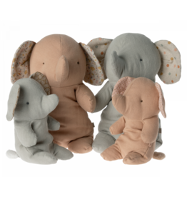 Maileg Safari Friends Elephant, Small, Powder