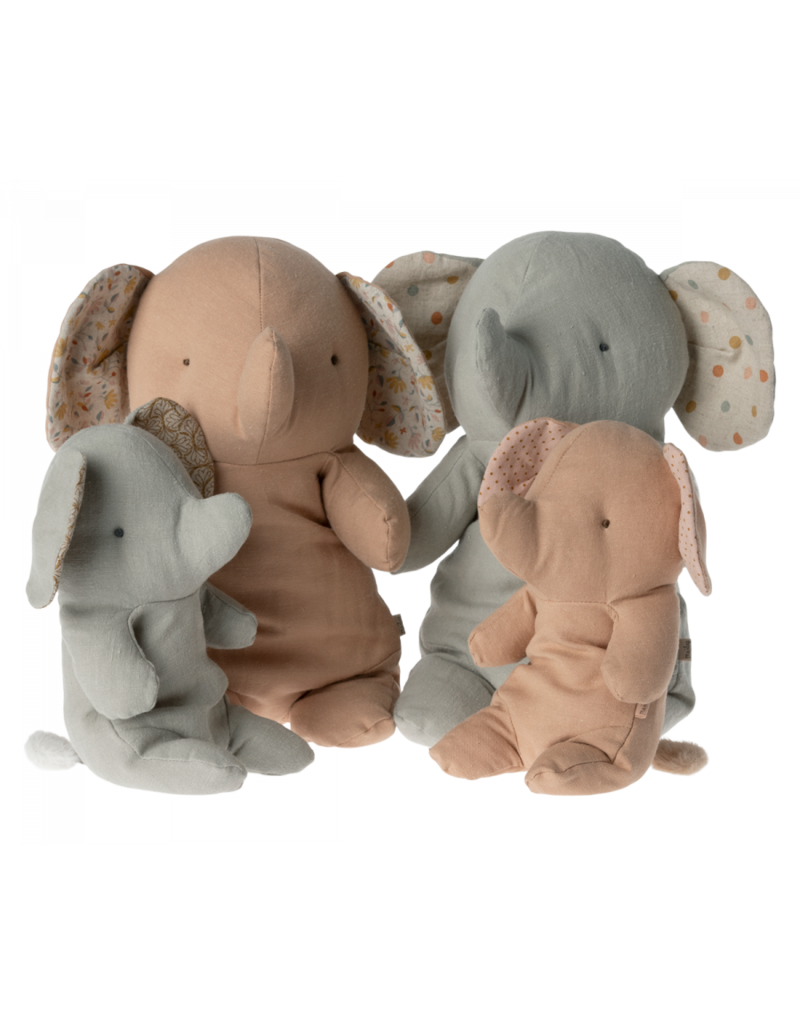 Maileg Safari Friends Elephant, Small, Powder