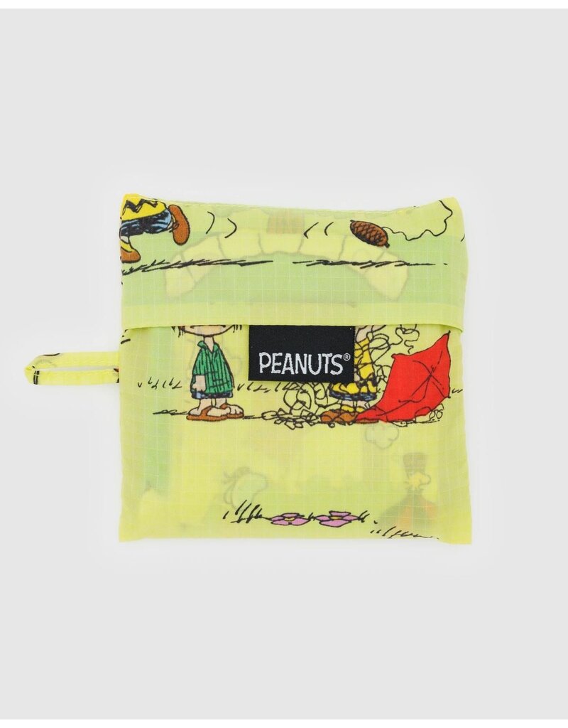 Baggu Peanuts: Kite Eating Tree Reusable Bag