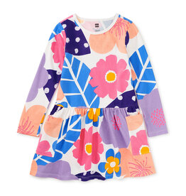 Oversized Floral Pocket Dress