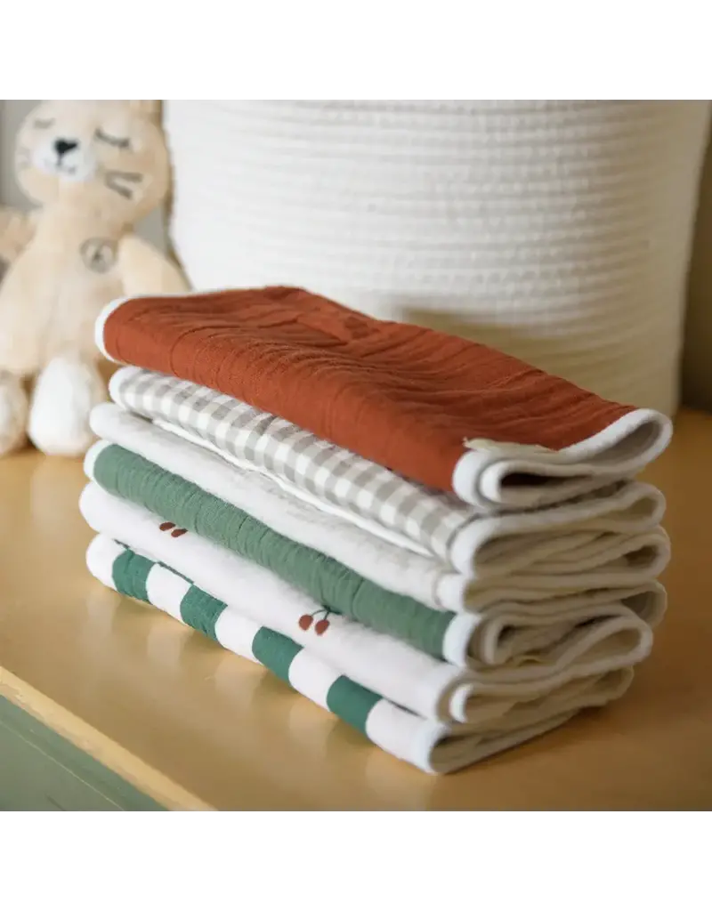 La Petite Ourse Burp Cloths (3-pack) Cherries Set