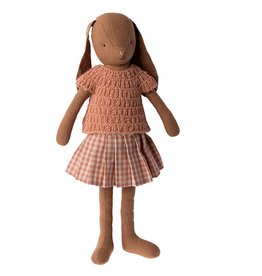 Maileg Bunny size 3, Chocolate Brown, Knitted Shirt & Skirt