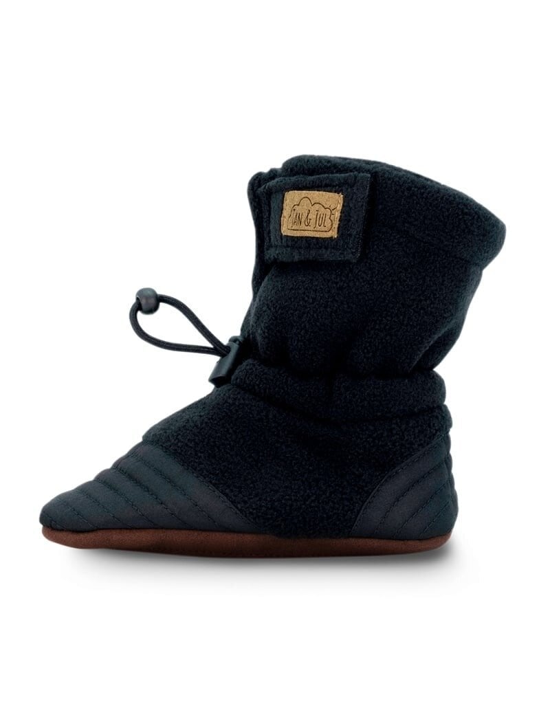 Jan and Jul Black Baby Stay-Put Cozy Booties