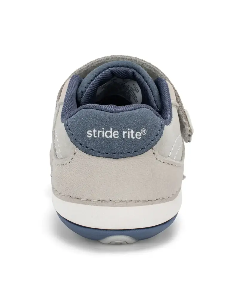 Stride Rite Artie Soft Motion Sneaker, Stone