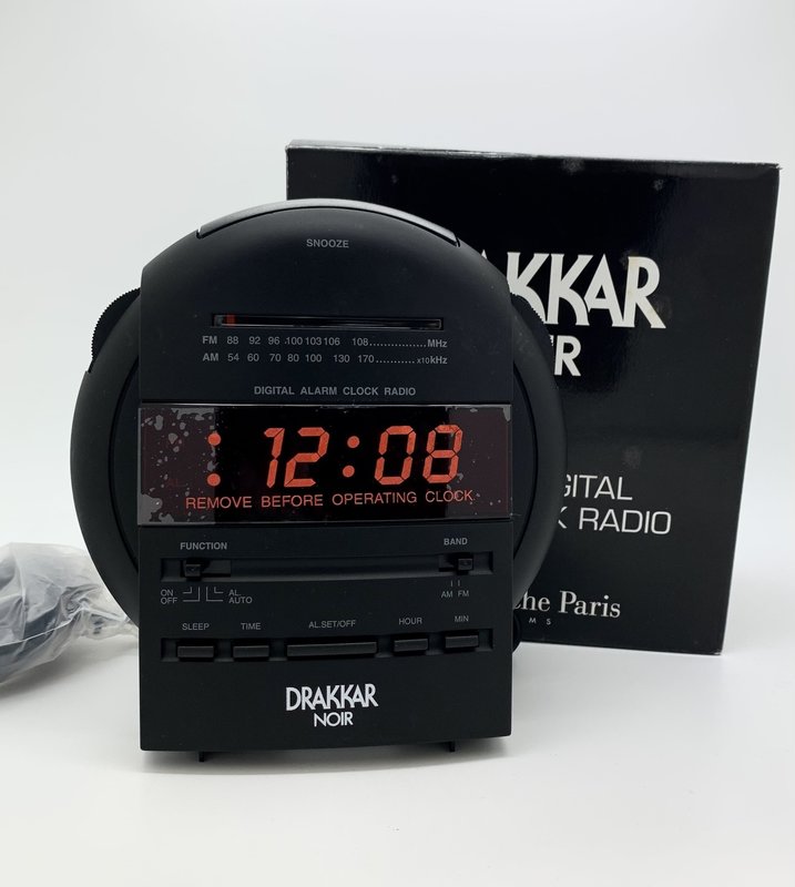 GUY LAROCHE Guy Laroche Drakkar Noir Digital Radio Alarm ClockVintage
