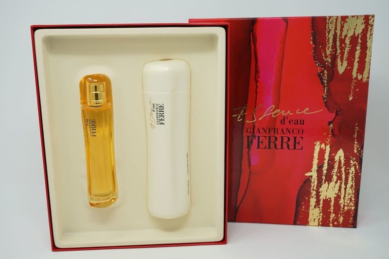 GIANFRANCO FERRE Gianfranco Ferre Essence D'Eau Pour Femme