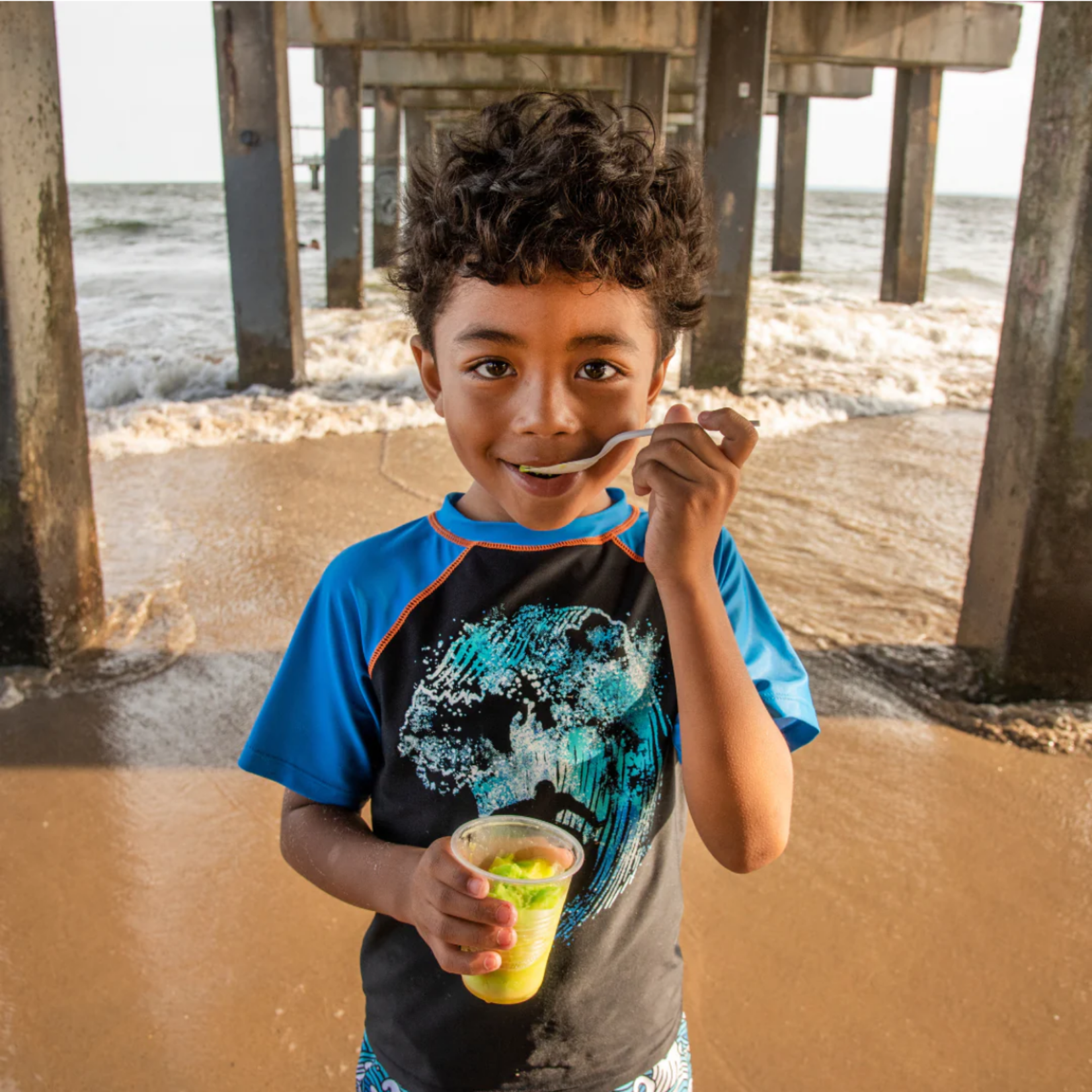 APPAMAN CATCHING WAVES TWEEN RASHGUARD TEE