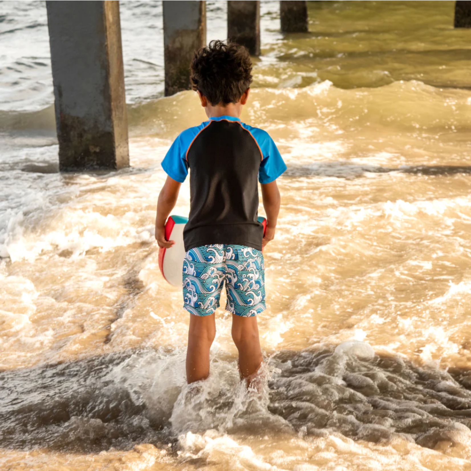 APPAMAN CATCHING WAVES TWEEN RASHGUARD TEE