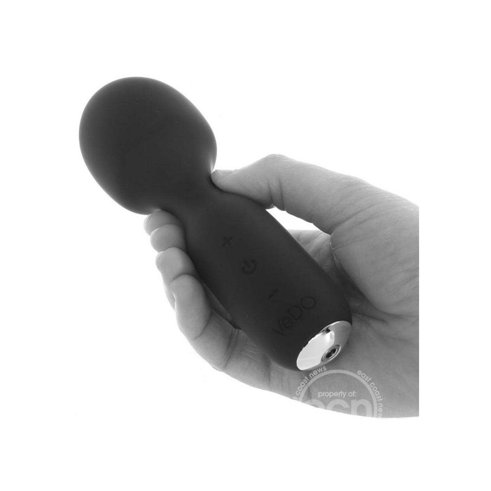 VeDO Wini Silicone Rechargeable Mini Wand Massager - Just Black