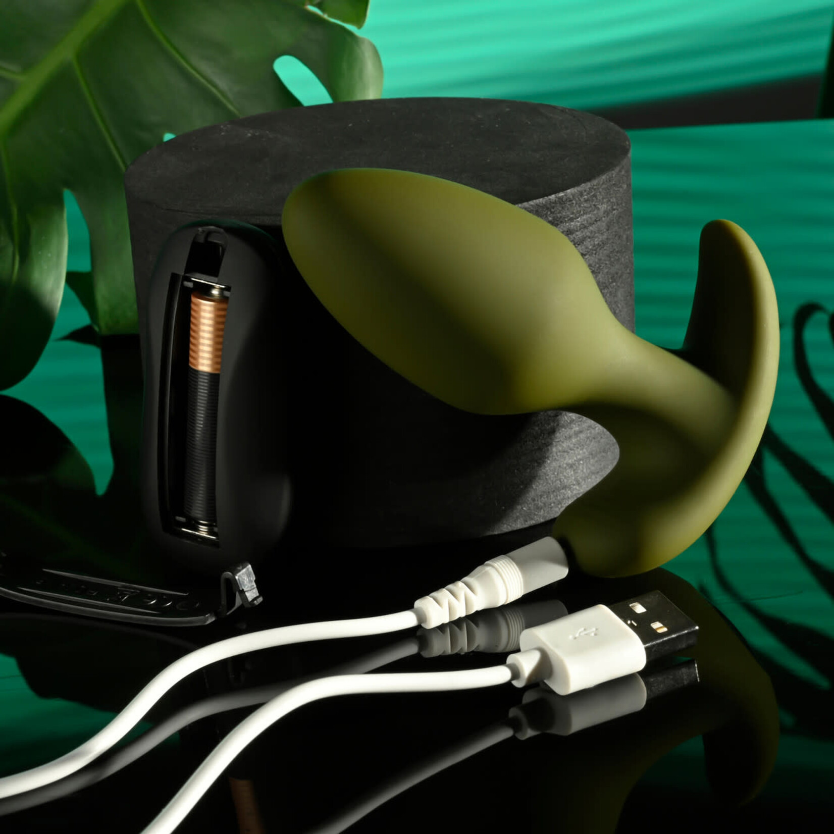 Selopa The Colonel Rechargeable Silicone Anal Plug - Green