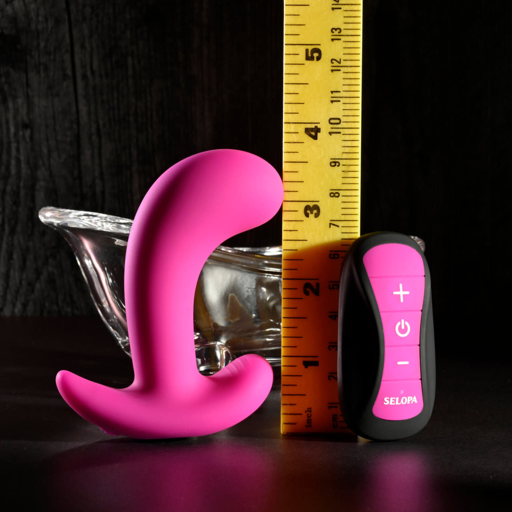 Selopa Hooking Up Rechargeable Silicone Anal Plug with Remote Control - Pink