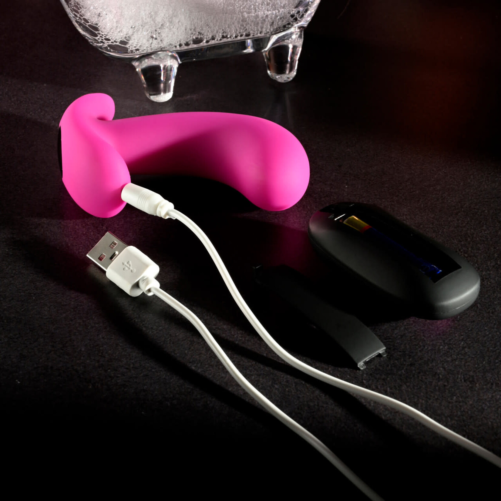 Selopa Hooking Up Rechargeable Silicone Anal Plug with Remote Control - Pink