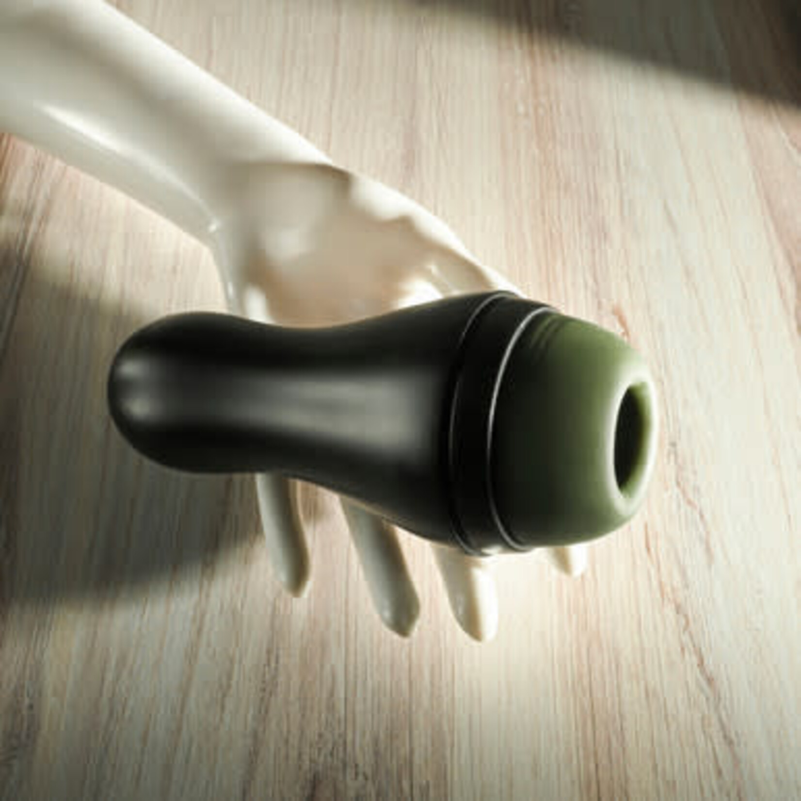 Selopa Kingpin Textured Stroker - Green