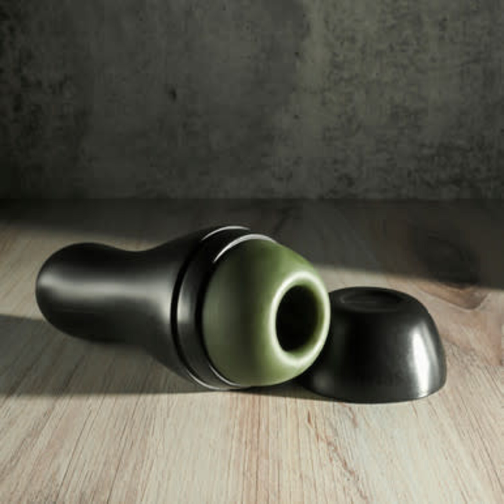 Selopa Kingpin Textured Stroker - Green