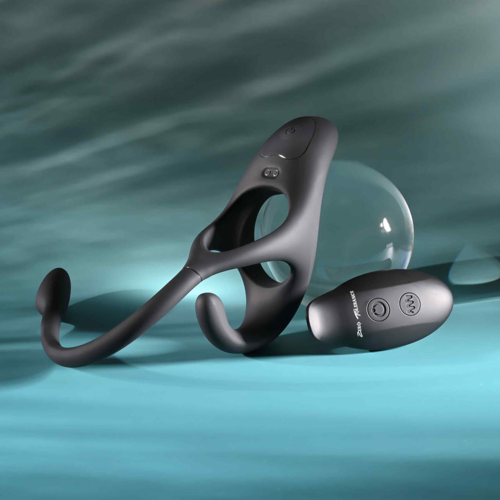 Zero Tolerance All the Bases Rechargeable Silicone Couples Ring and Plug with Remote Control - Black