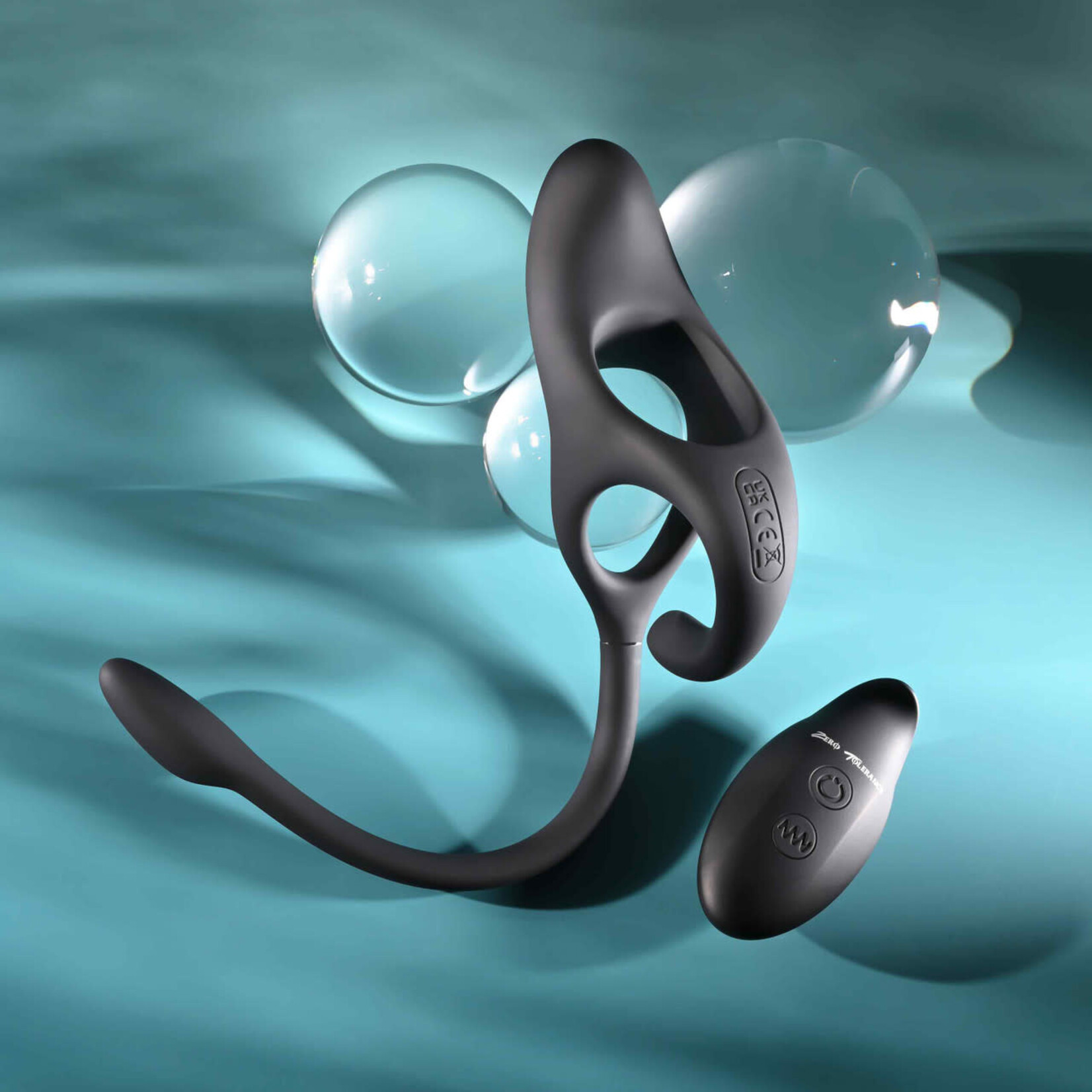 Zero Tolerance All the Bases Rechargeable Silicone Couples Ring and Plug with Remote Control - Black