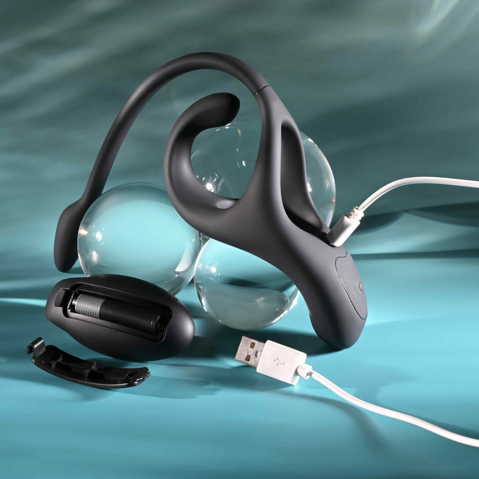 Zero Tolerance All the Bases Rechargeable Silicone Couples Ring and Plug with Remote Control - Black