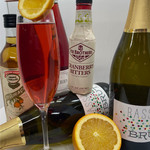 The Wine Bin Holiday 2022 • Cranberry Mimosa Kit