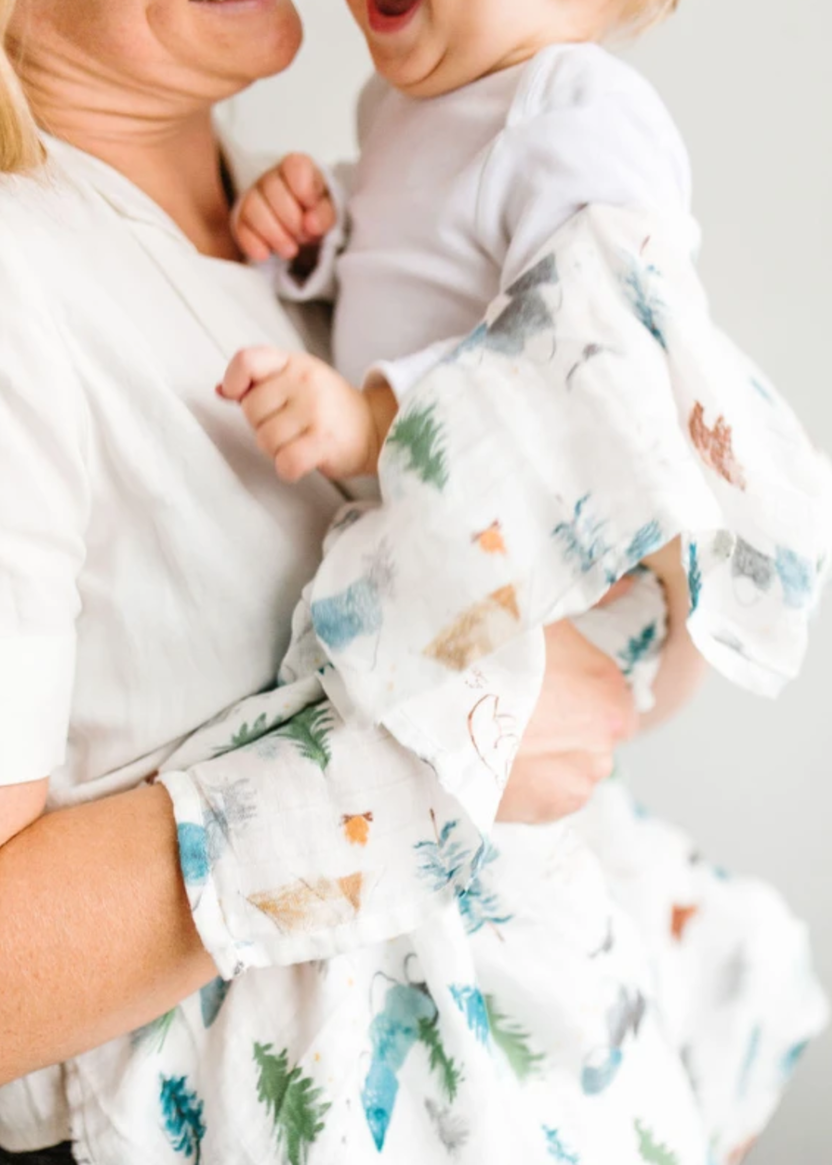 Elitaire Petite Muslin Swaddle - Adventure Begins