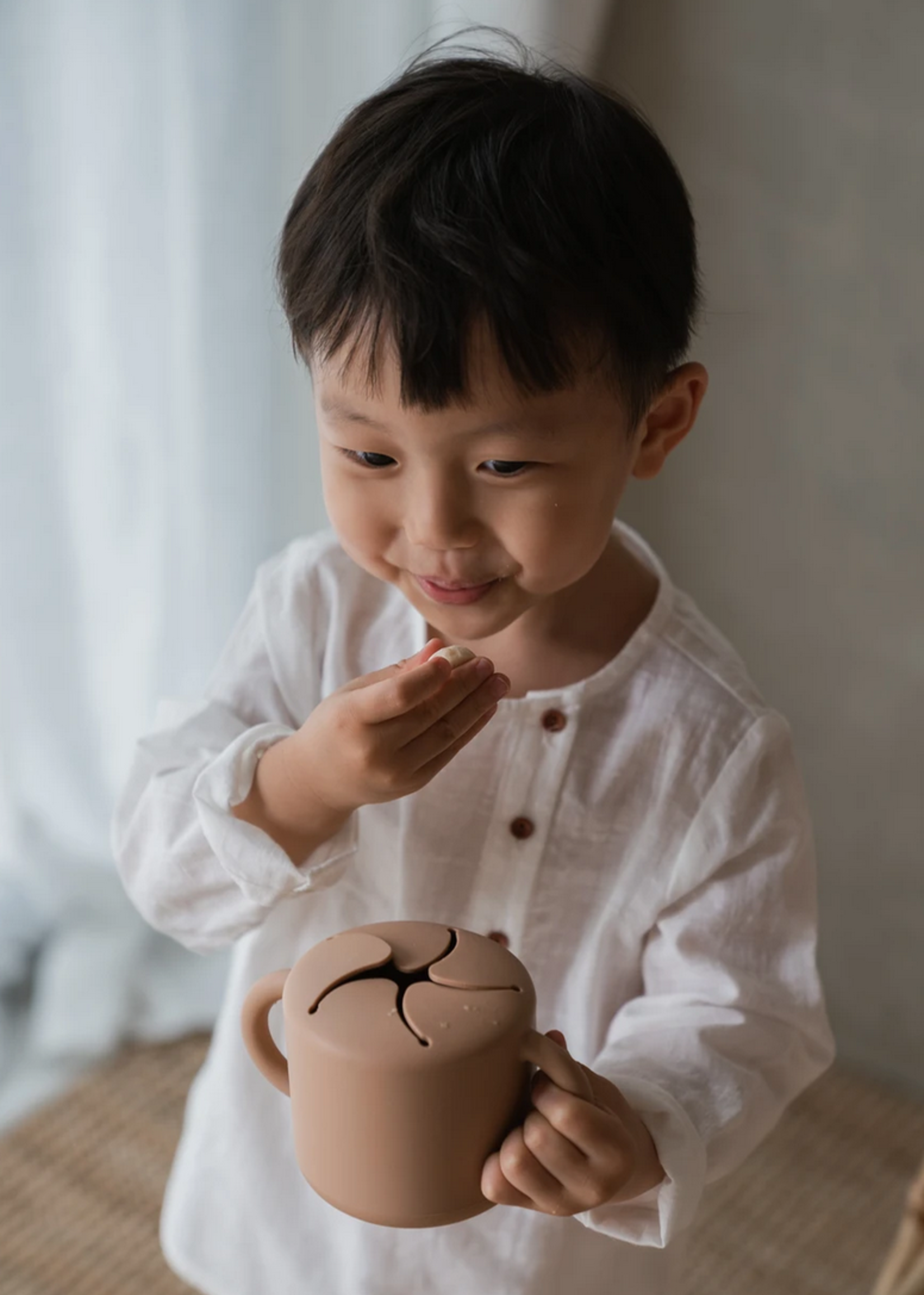 Elitaire Petite Silicone Snack Cup in Cloudy Mauve