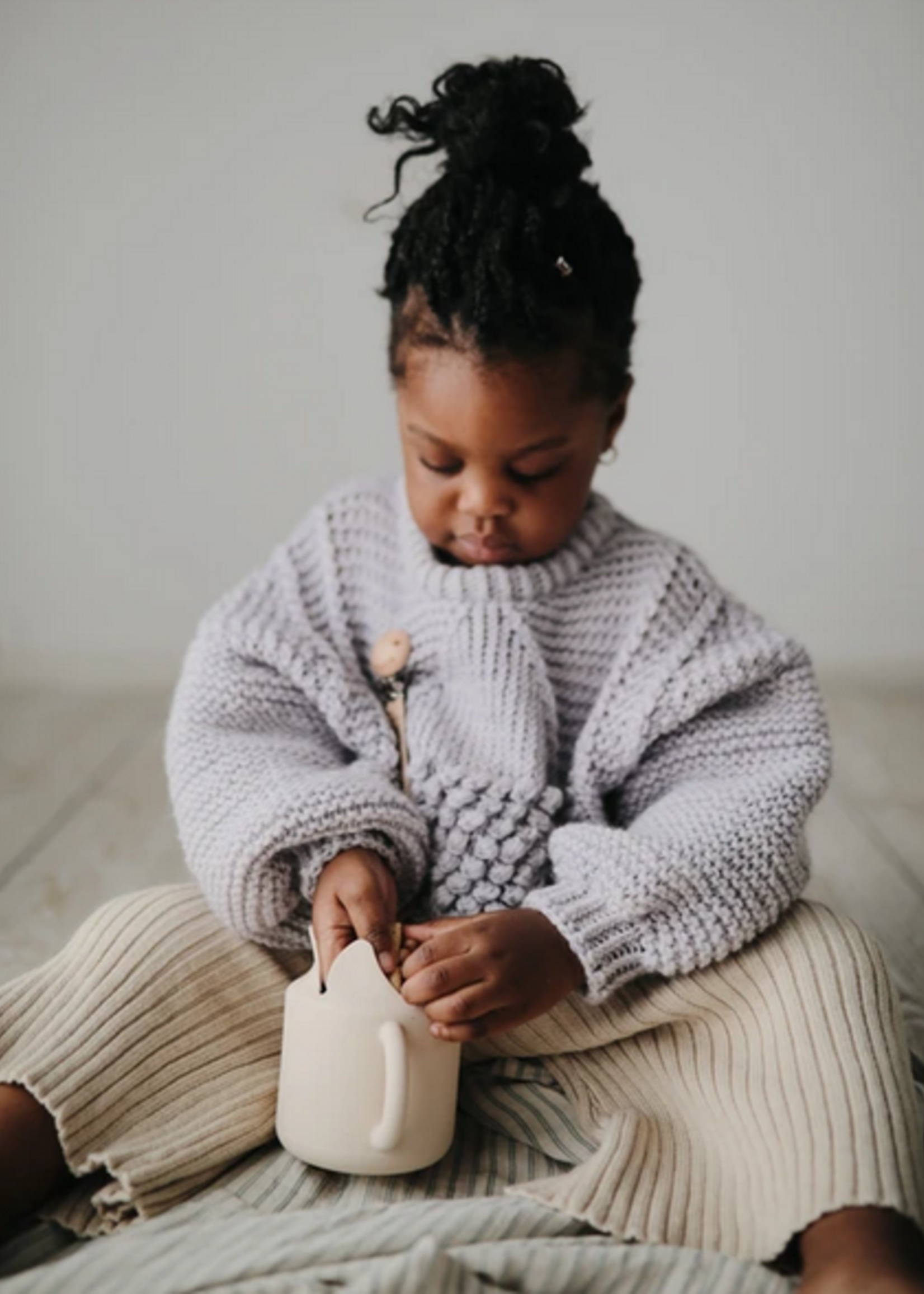 Elitaire Petite Silicone Snack Cup in Shifting Sand