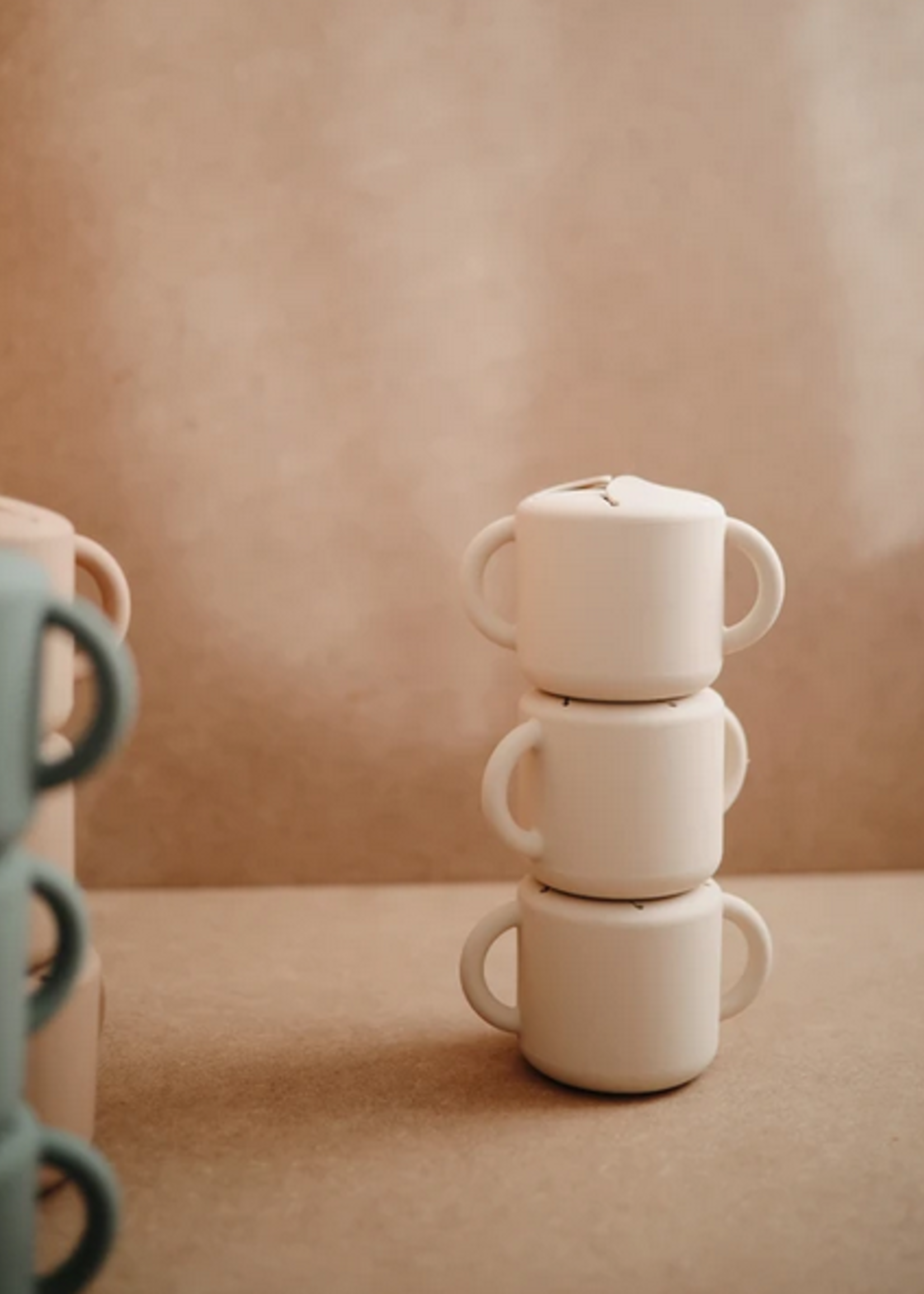 Elitaire Petite Silicone Snack Cup in Shifting Sand