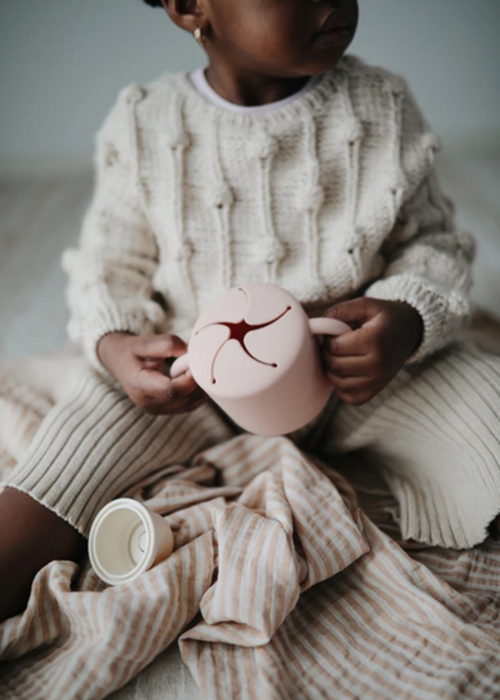 Elitaire Petite Silicone Snack Cup in Blush
