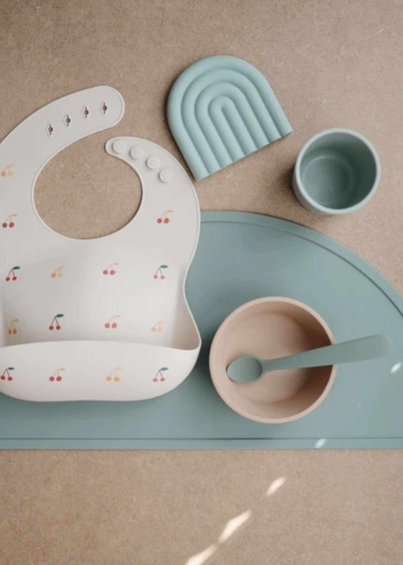 Elitaire Petite Cambridge Blue Silicone Placemat