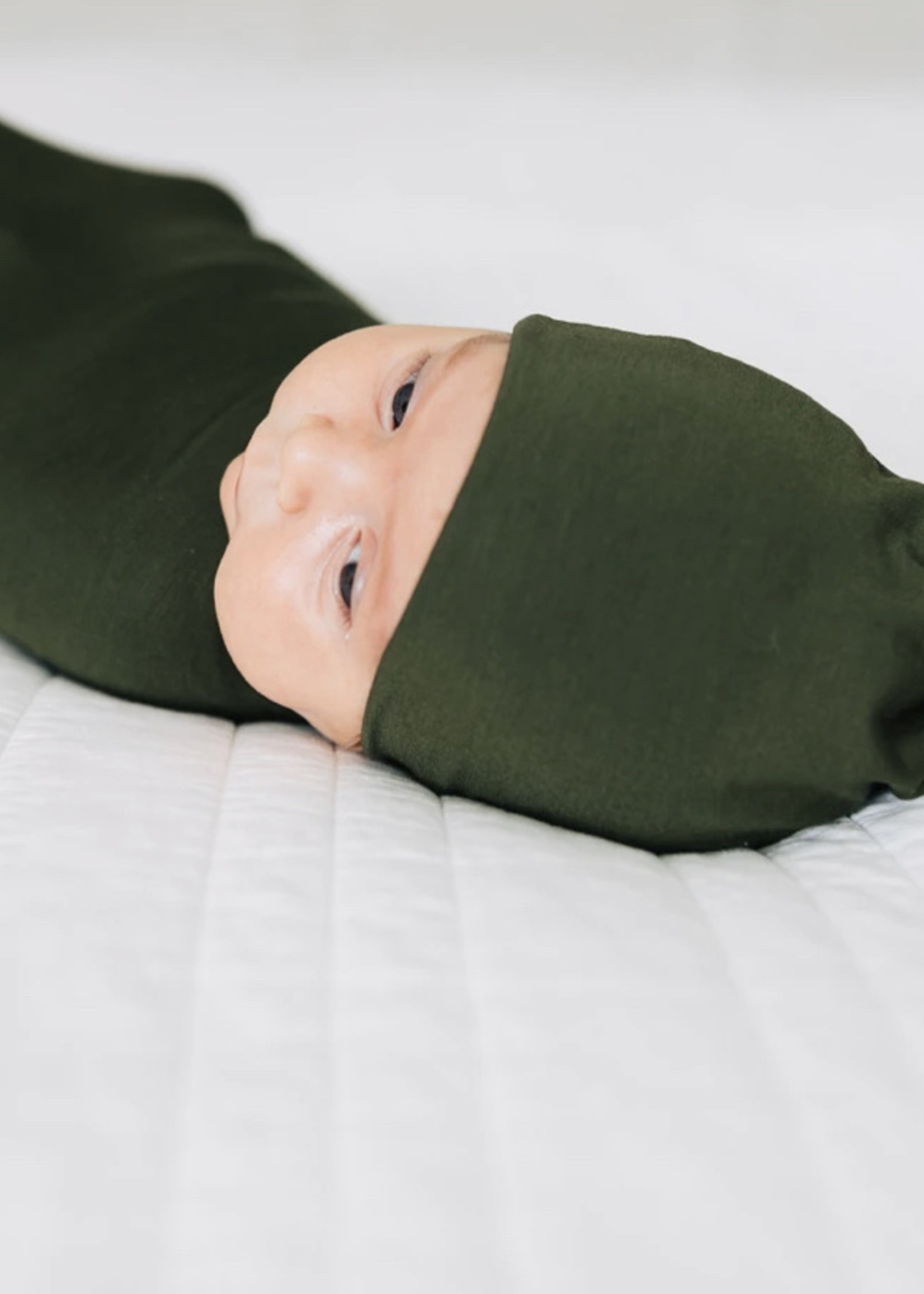 Elitaire Petite Riley Olive Newborn Bundle (Hat)