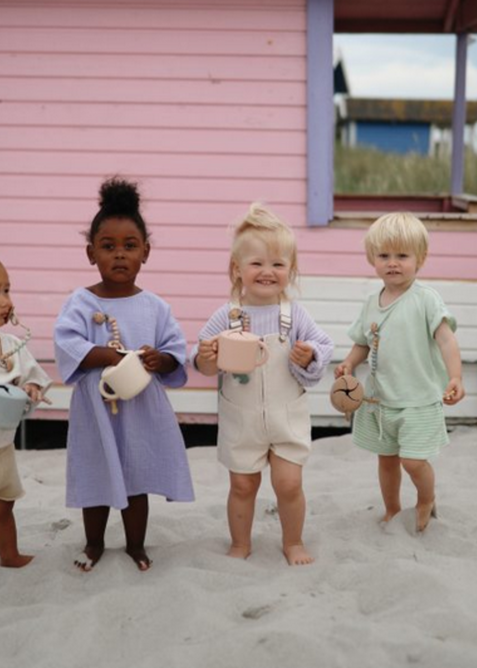 Elitaire Petite Silicone Snack Cup in Daffodil