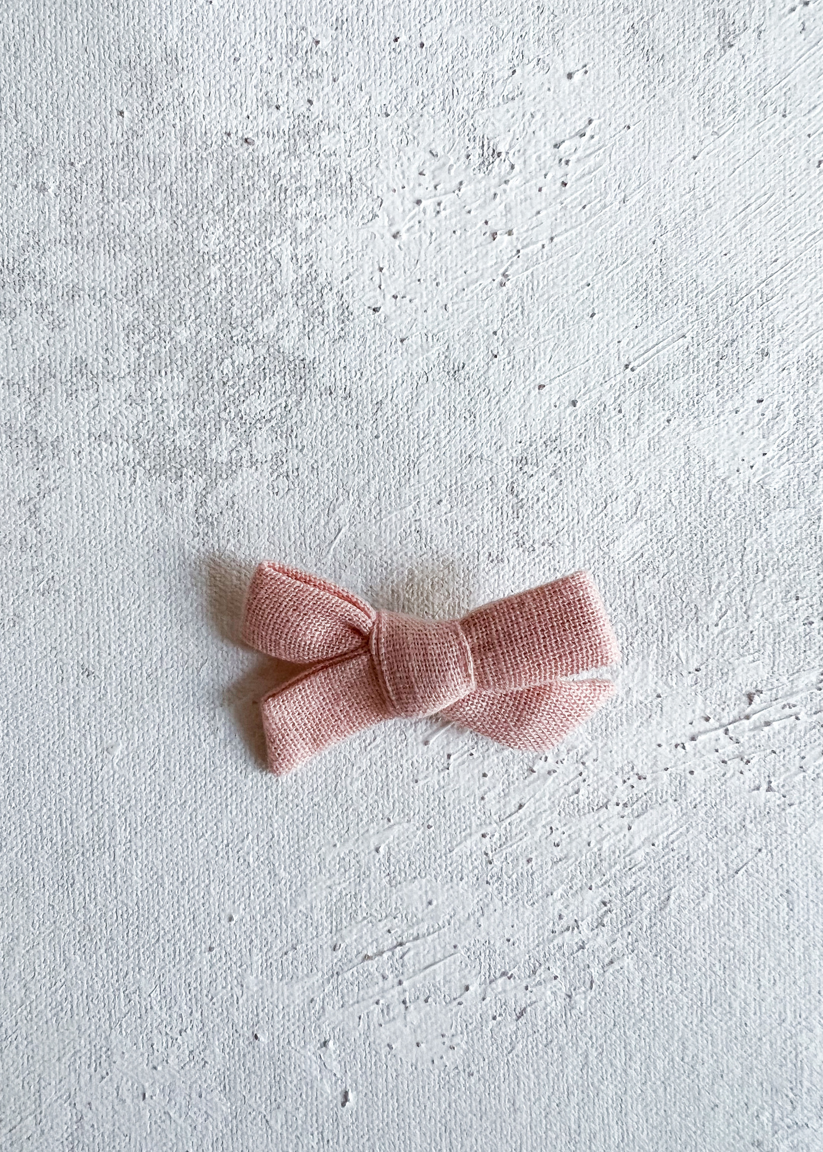 Elitaire Petite Linen Classic Blossom Hair Bow Clip