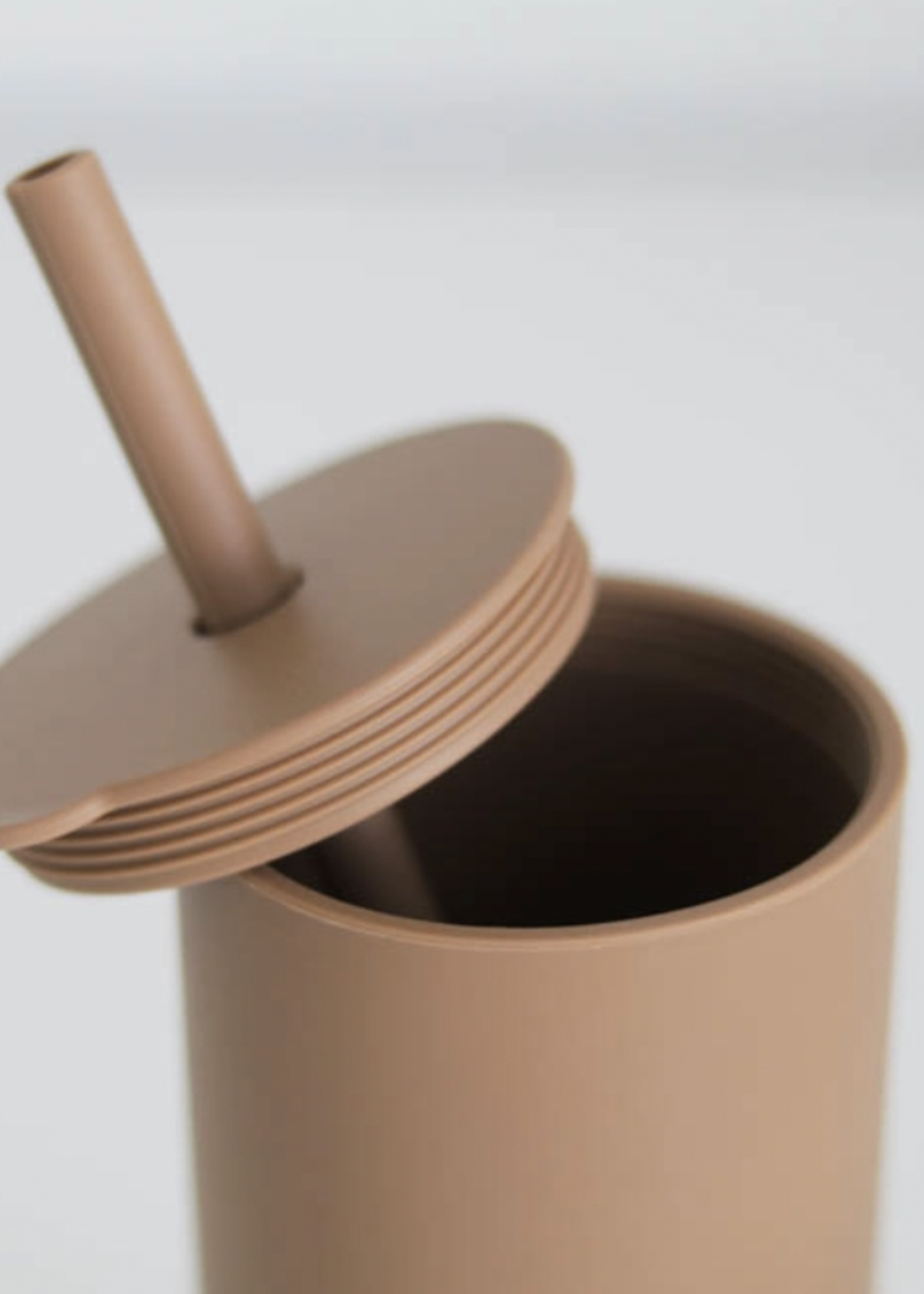 Elitaire Petite The Mama Coco Silicone Straw Cup