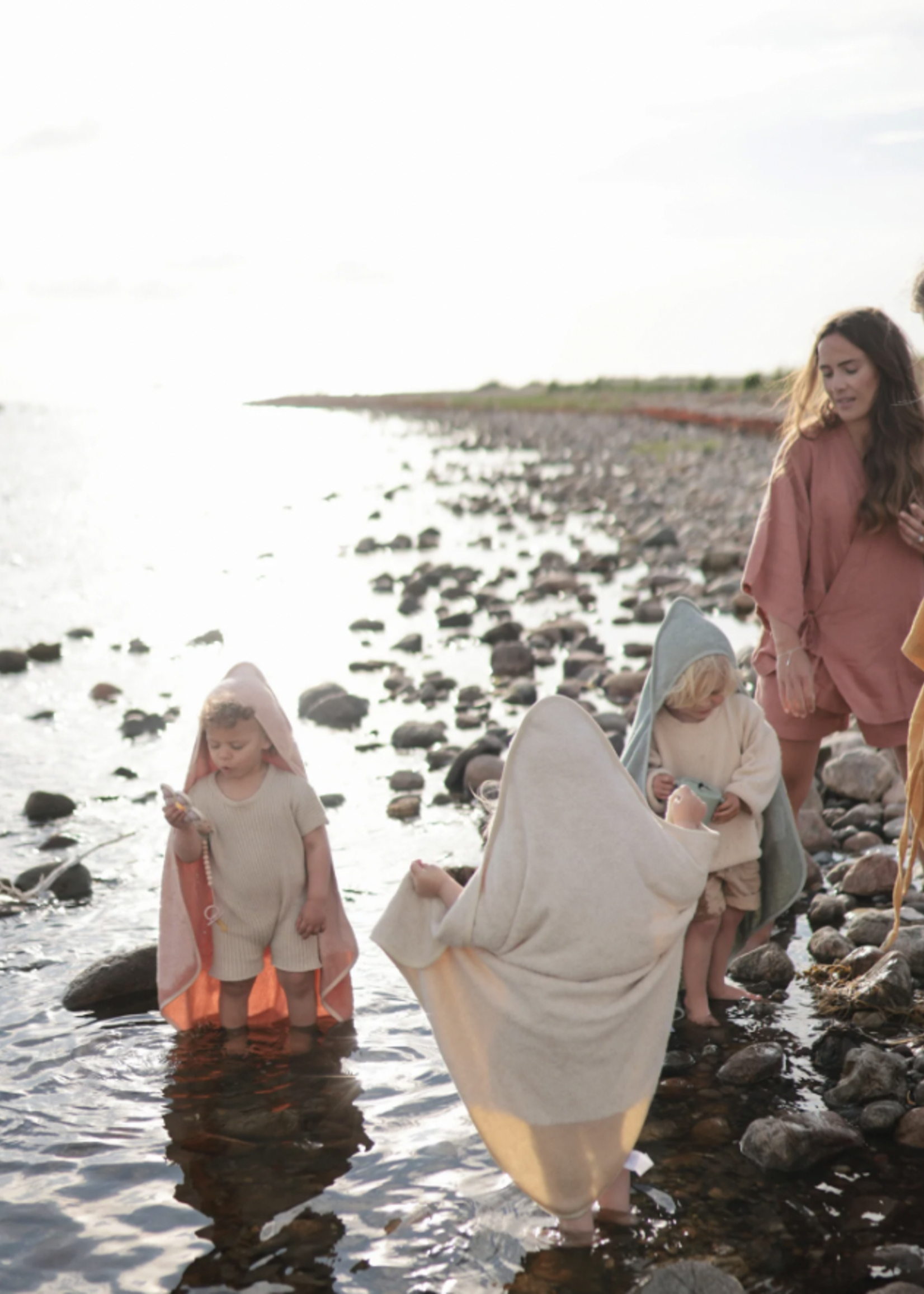 Elitaire Petite Organic Cotton Hooded Towel in Blush