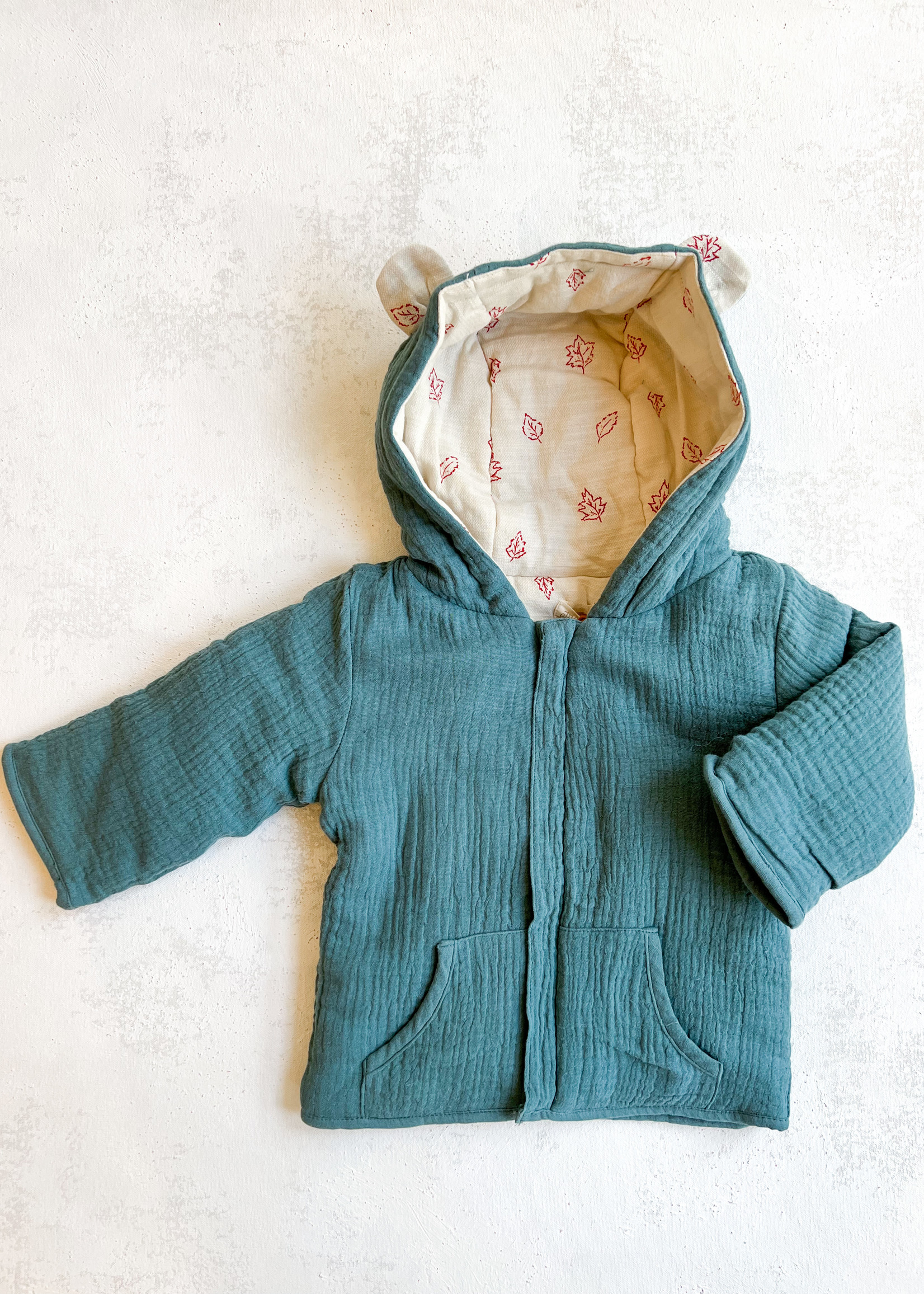 Elitaire Petite Austell Zipped Jacket in Teal Leaves