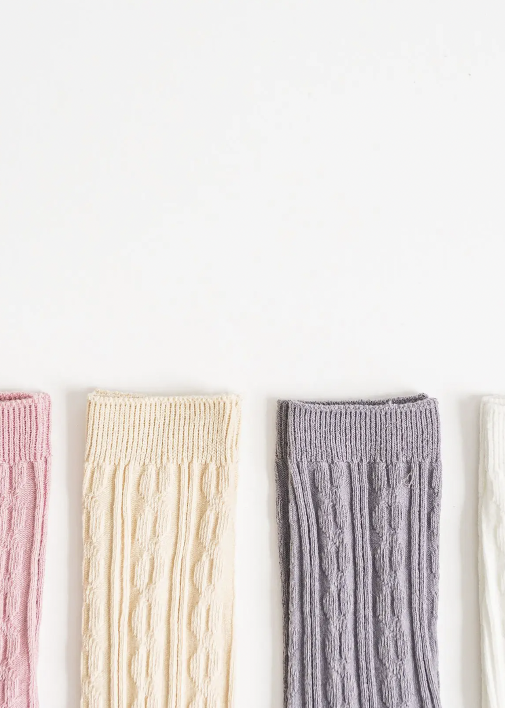 Elitaire Petite Oatmeal Cable Knit Knee High Socks