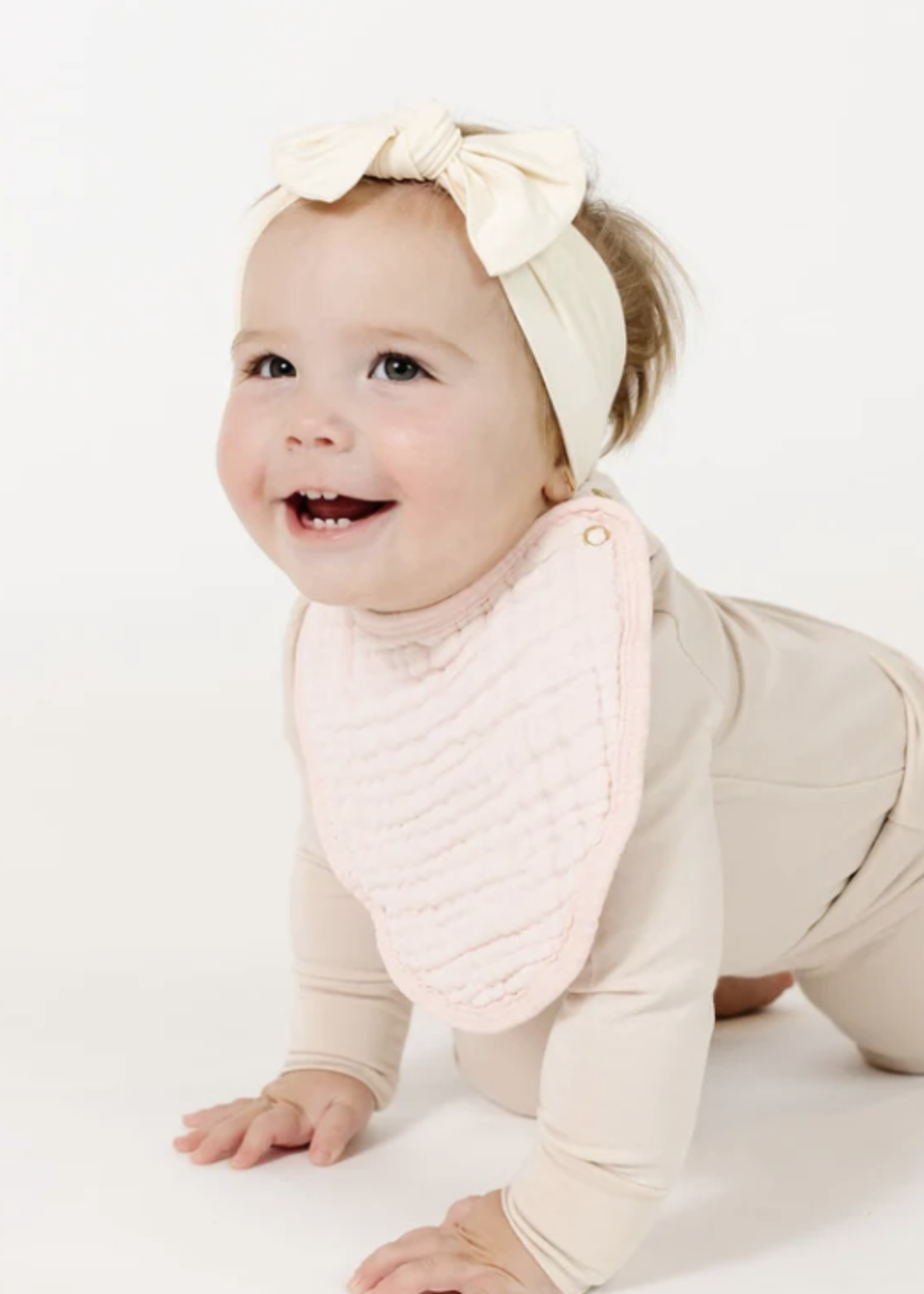 Elitaire Petite Cloud Muslin Bib in Blush Pink