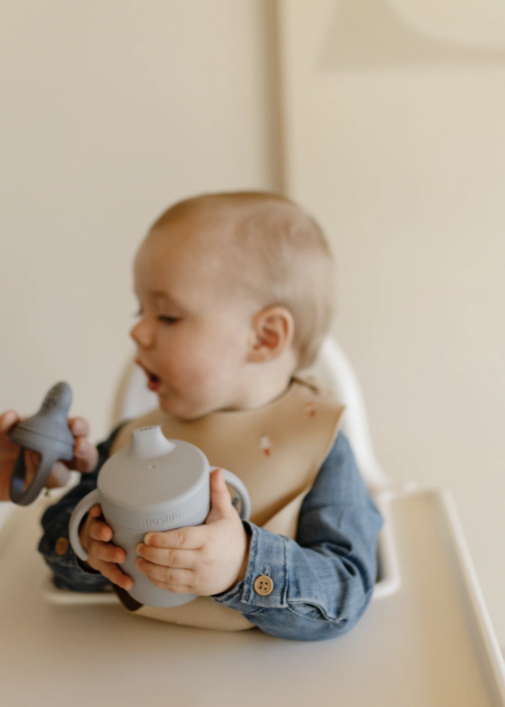 Elitaire Petite Trainer Sippy Cup in Cloud