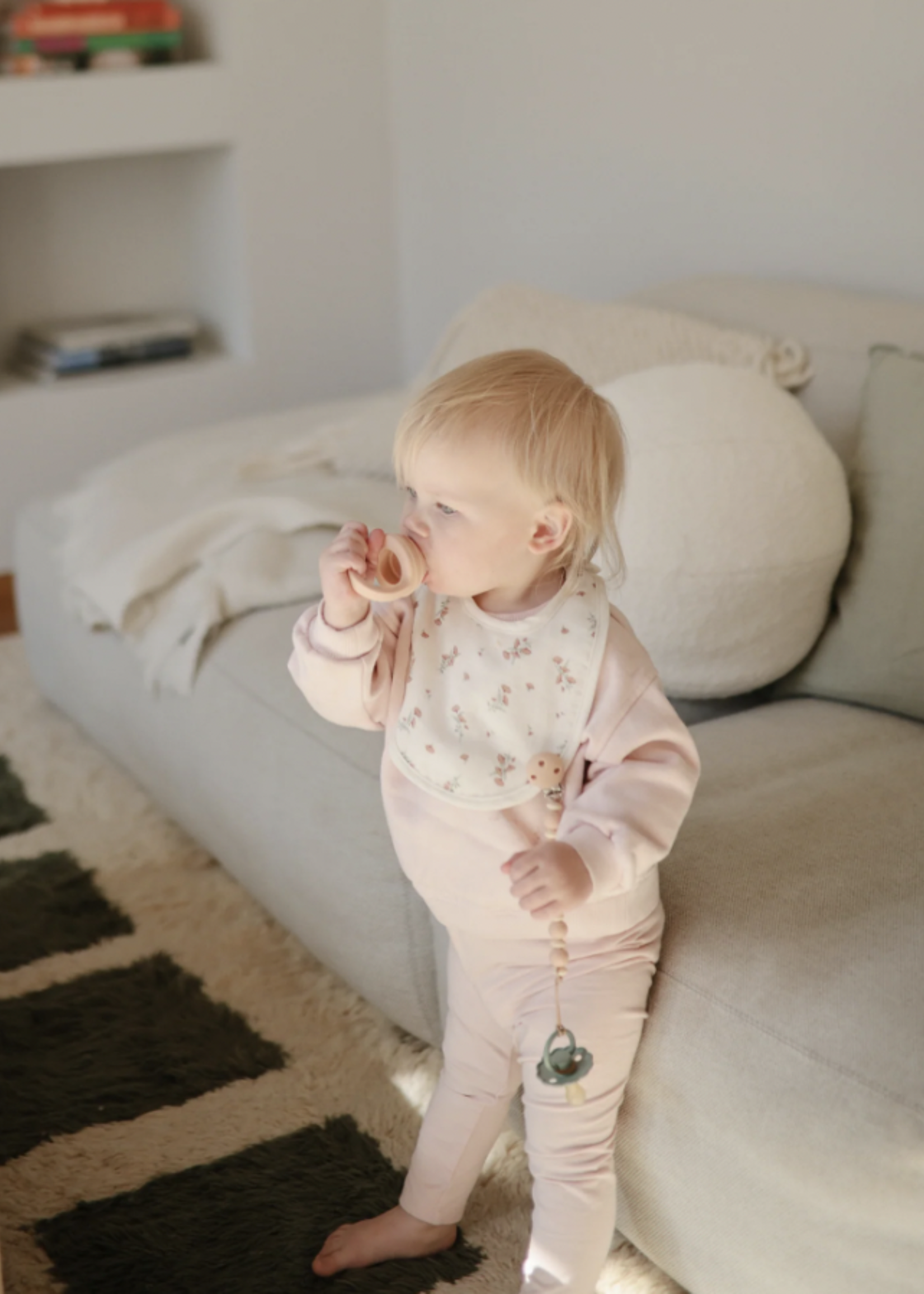 Elitaire Petite Muslin Bibs in Blush + Pink Floral