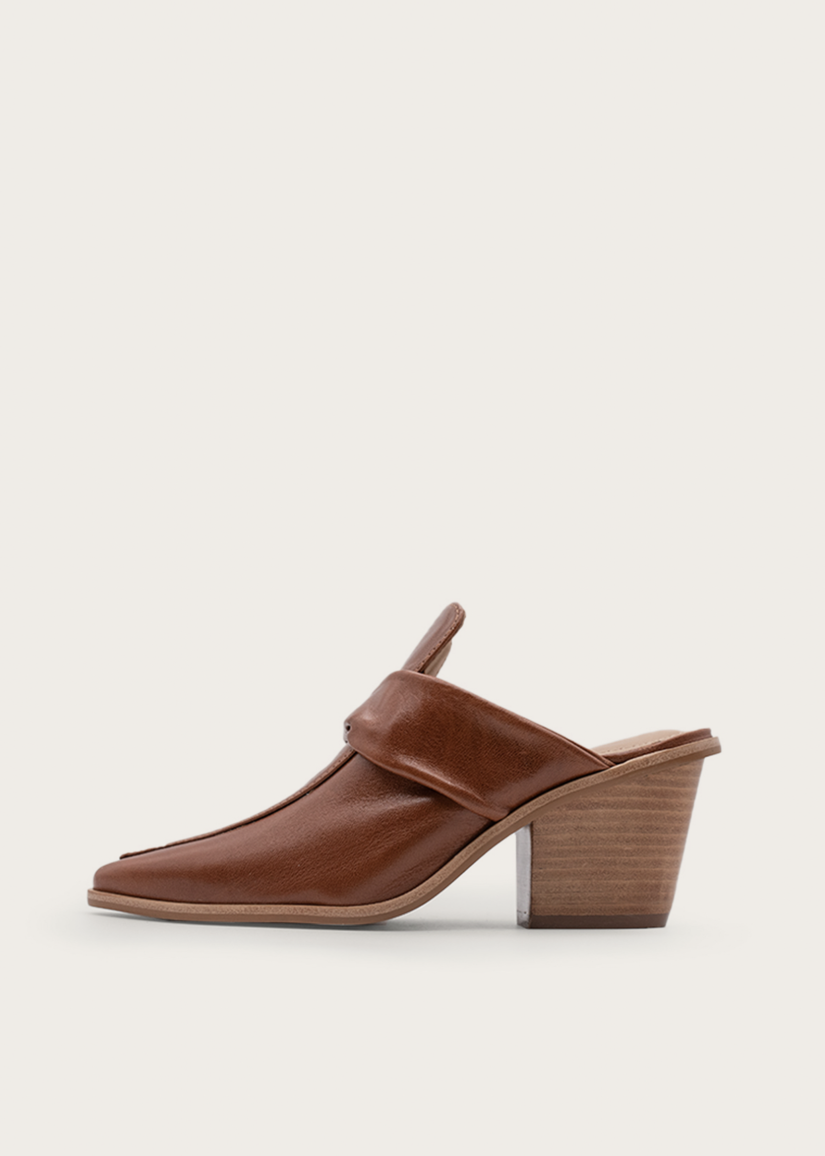 Elitaire Boutique Meridiana Loafer Mule in Toffee