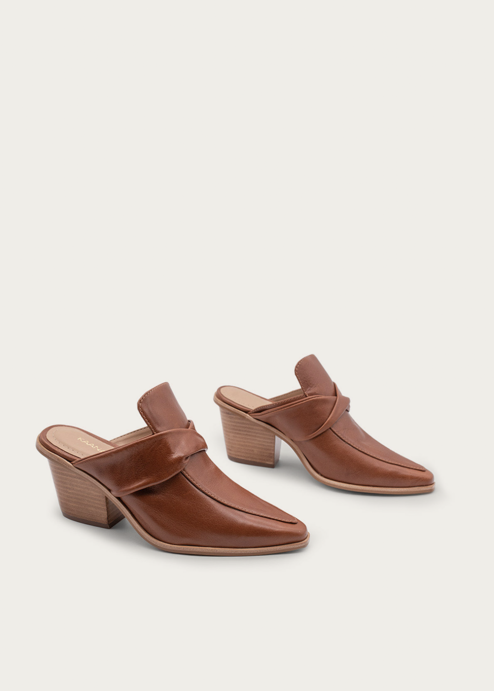 Elitaire Boutique Meridiana Loafer Mule in Toffee