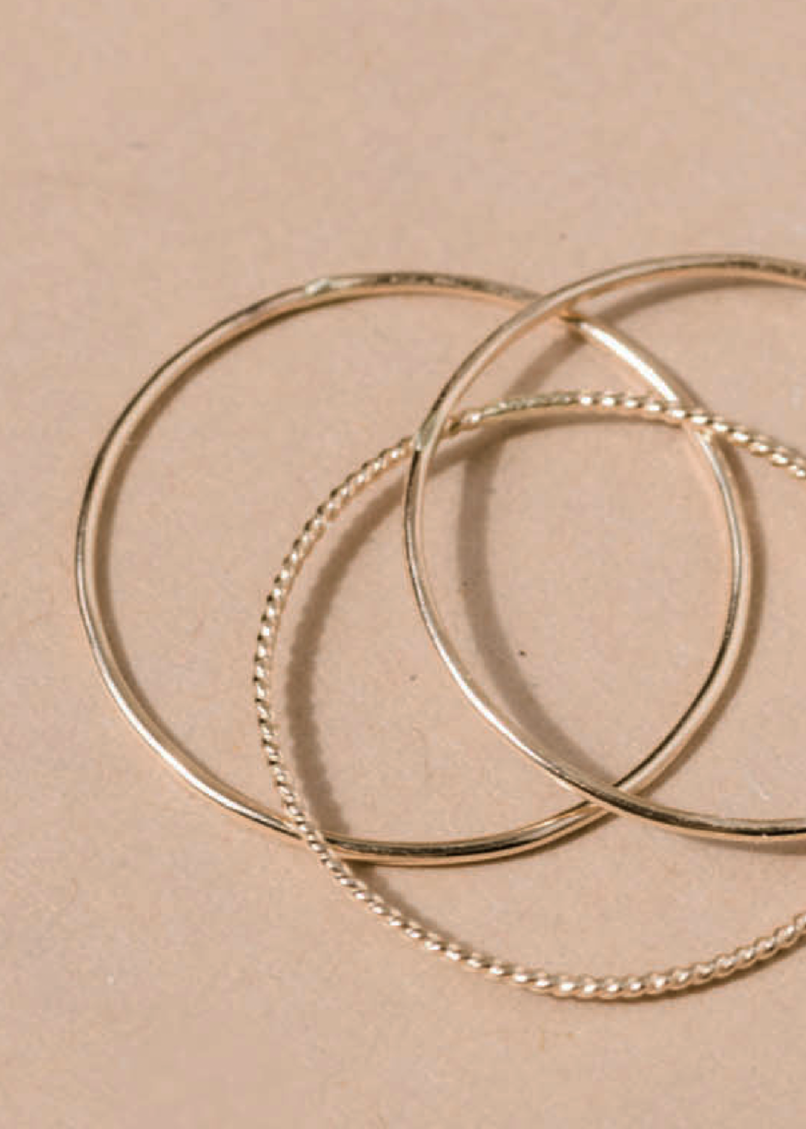 Elitaire Boutique Ultra Thin Twisted Stacking Ring