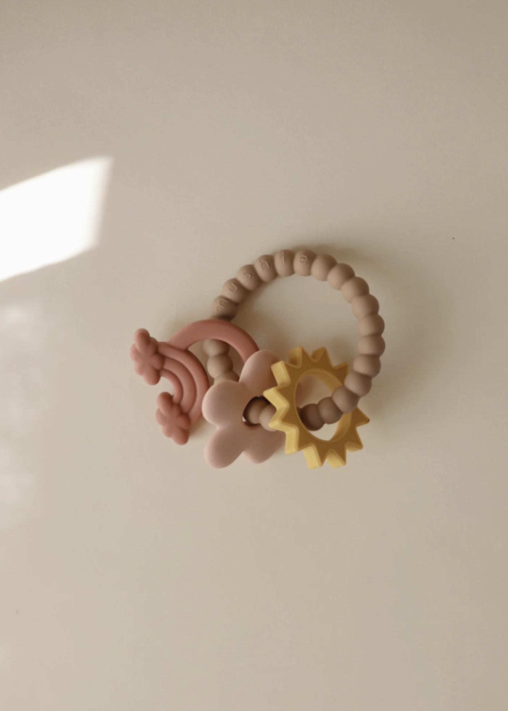 Elitaire Petite Nature Teething Ring
