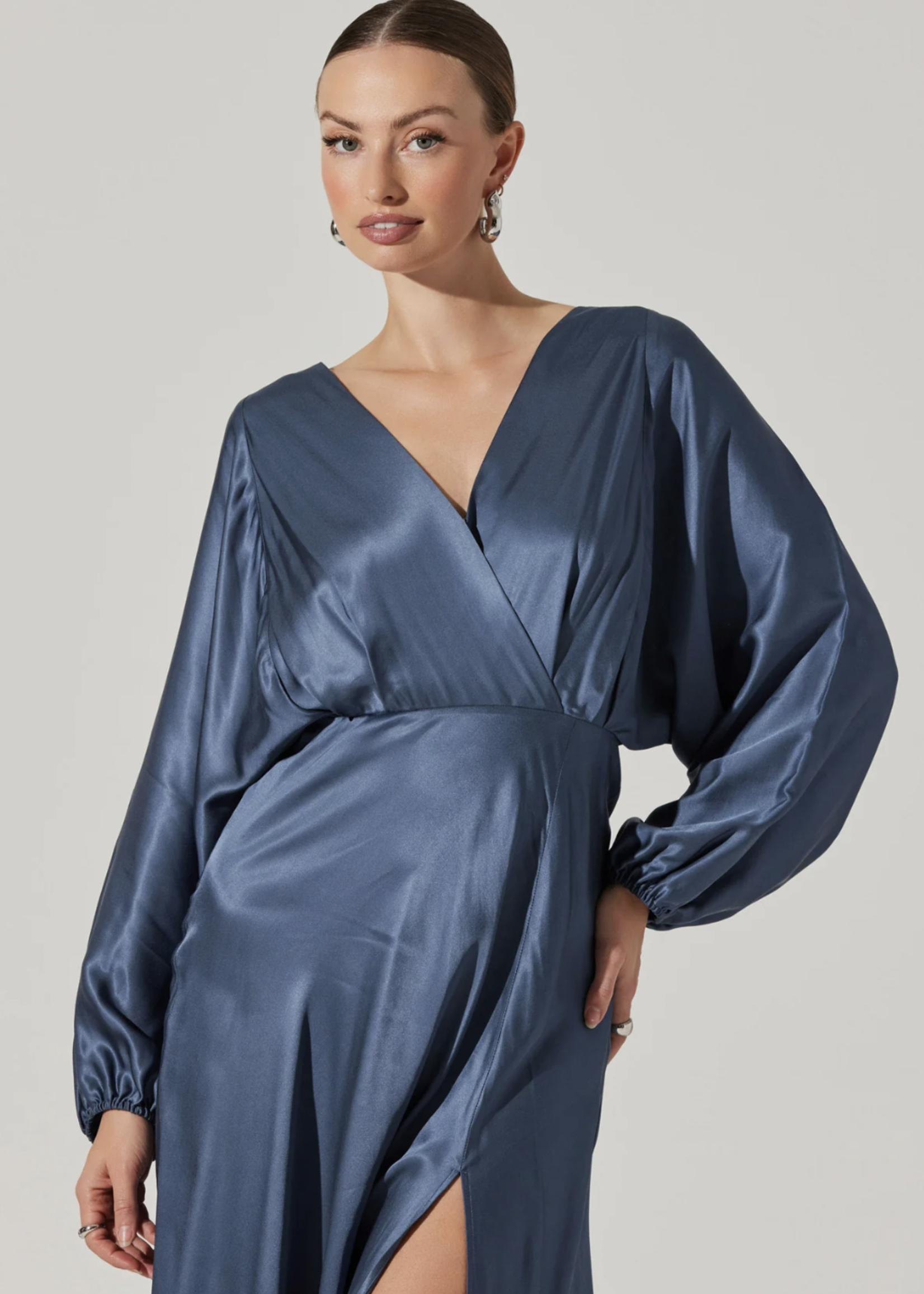 Elitaire Boutique Kimiko Dress in Slate