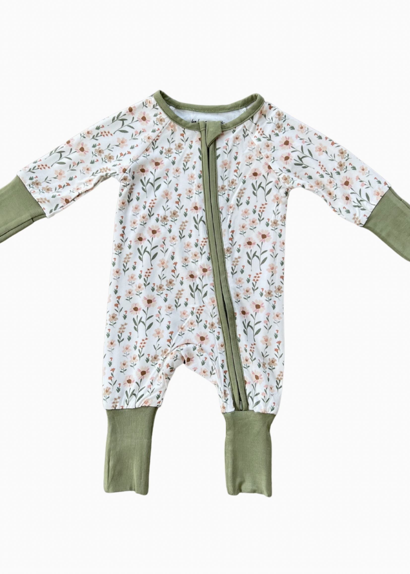Elitaire Petite Daisy Field Zippered Sleeper