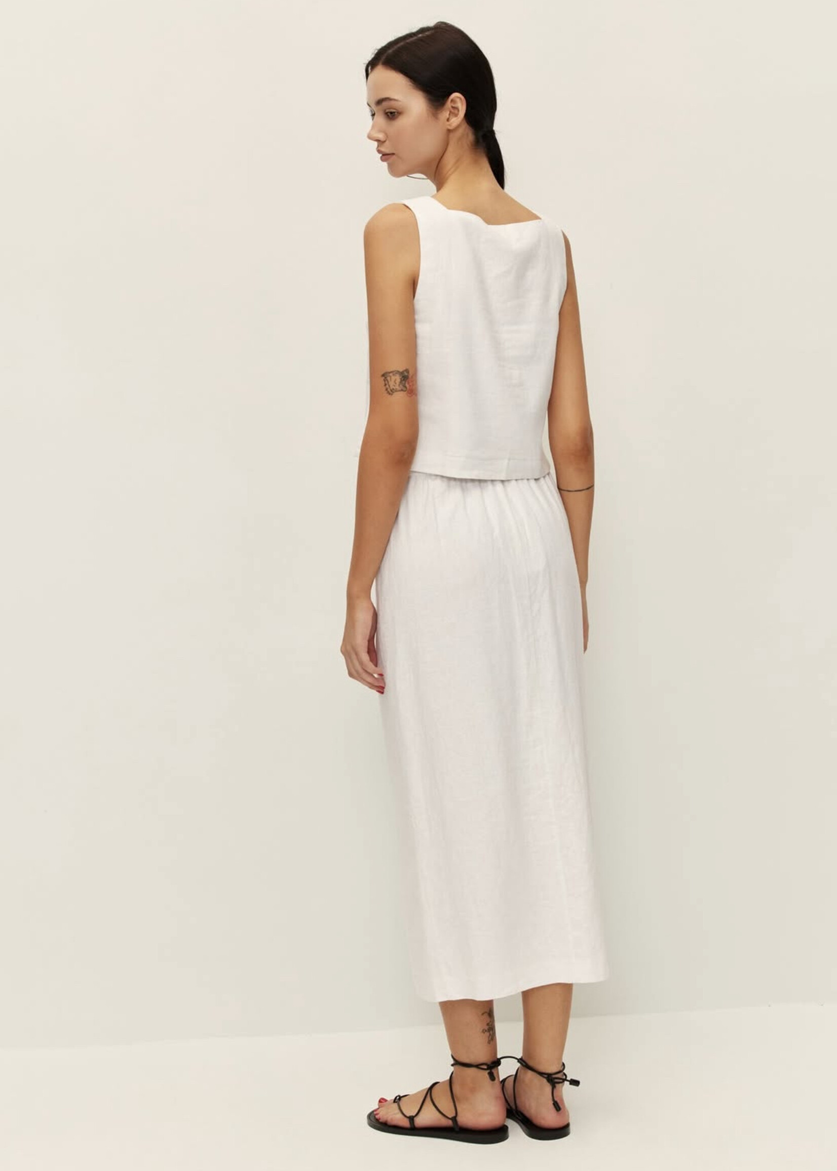Elitaire Boutique Lucia Linen Skirt