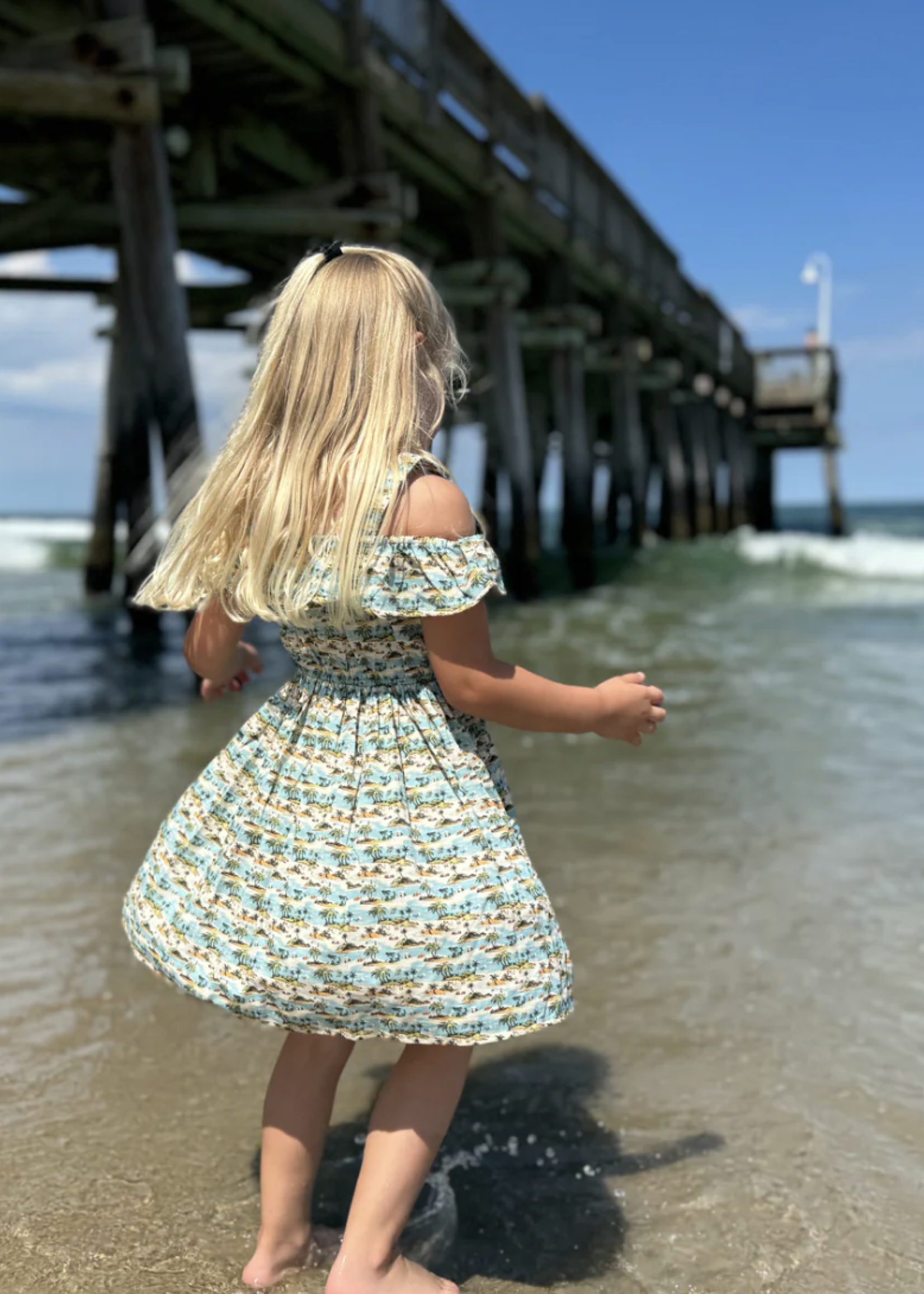 Elitaire Petite Ivy Bubble + Dress in Tropical Beach Print